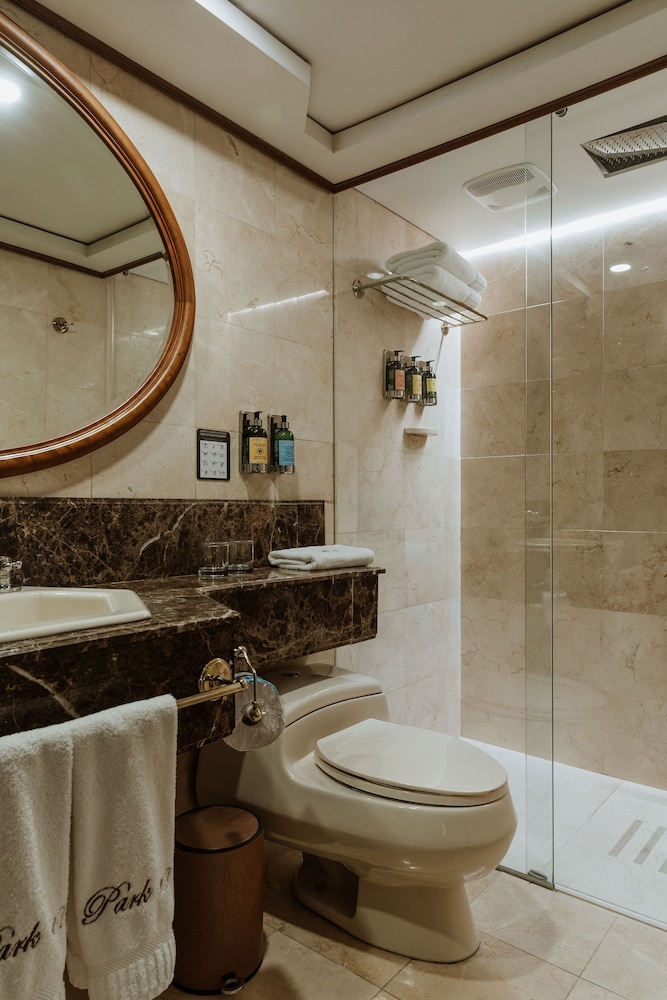 Junior Suite Twin - Photo 13