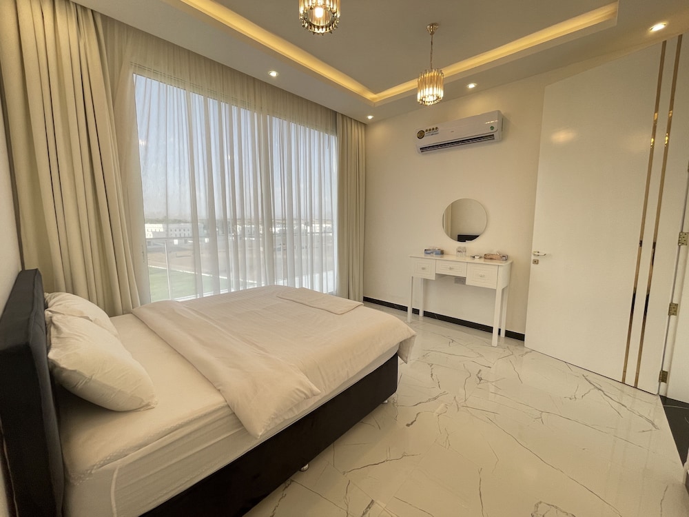 Presidential Villa, 4 Bedrooms