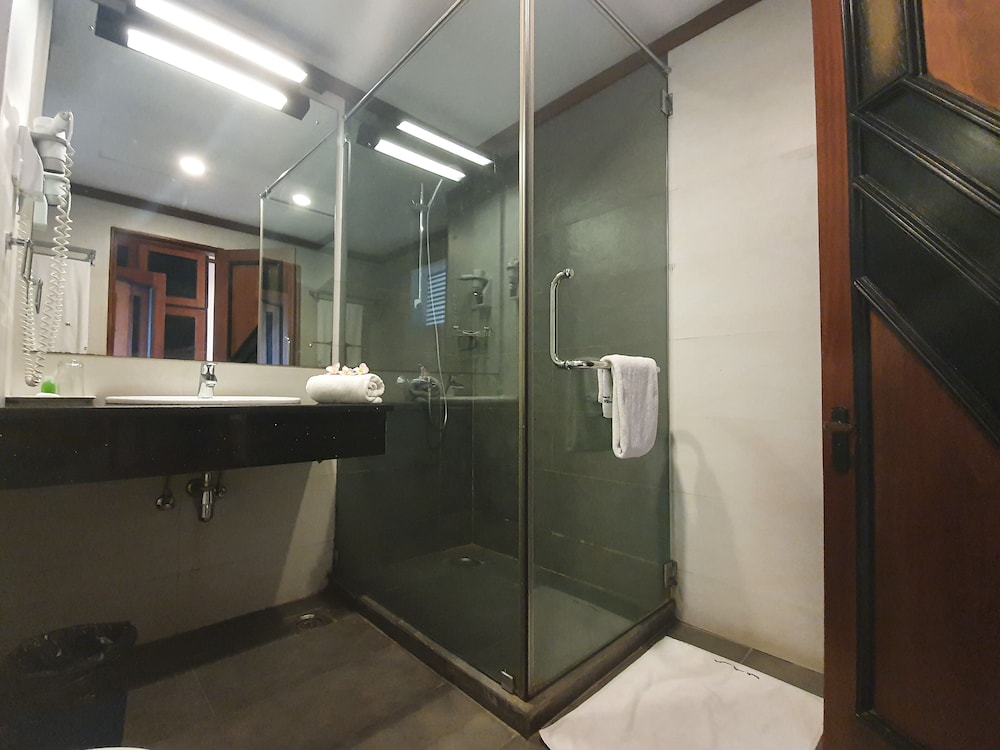 Standard Double or Twin Room with Sea View photo 2