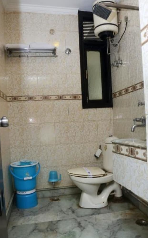 Economy Room photo 2