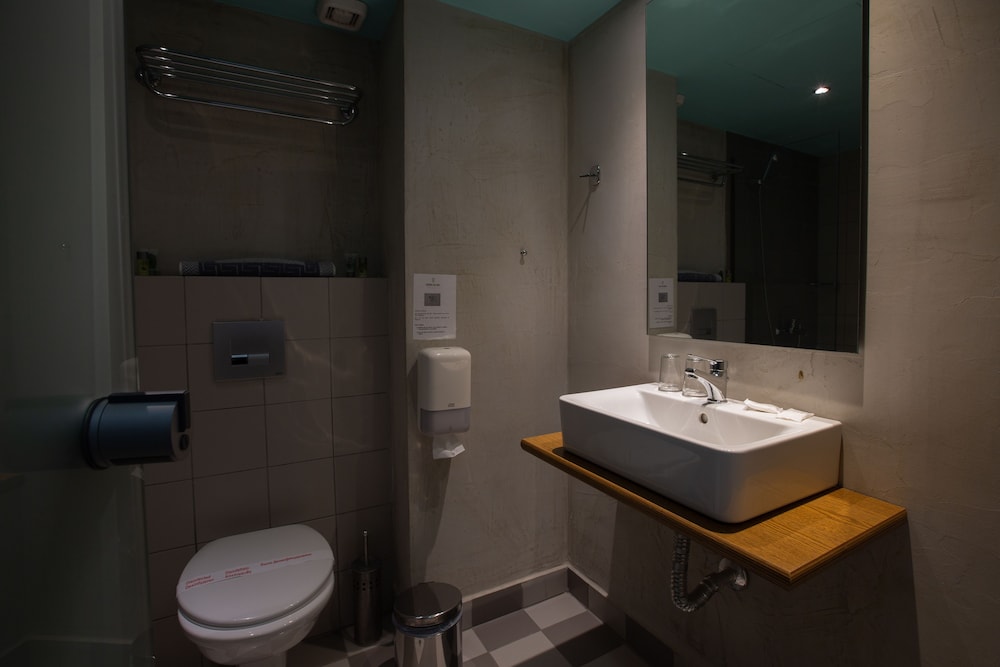 Superior Double or Twin Room - Photo 8