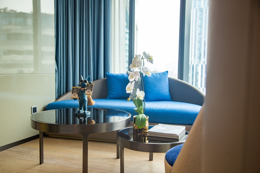 Junior Suite, 1 King Bed