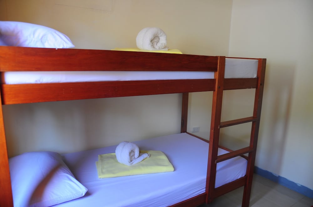 Family Room, Multiple Beds photo 3