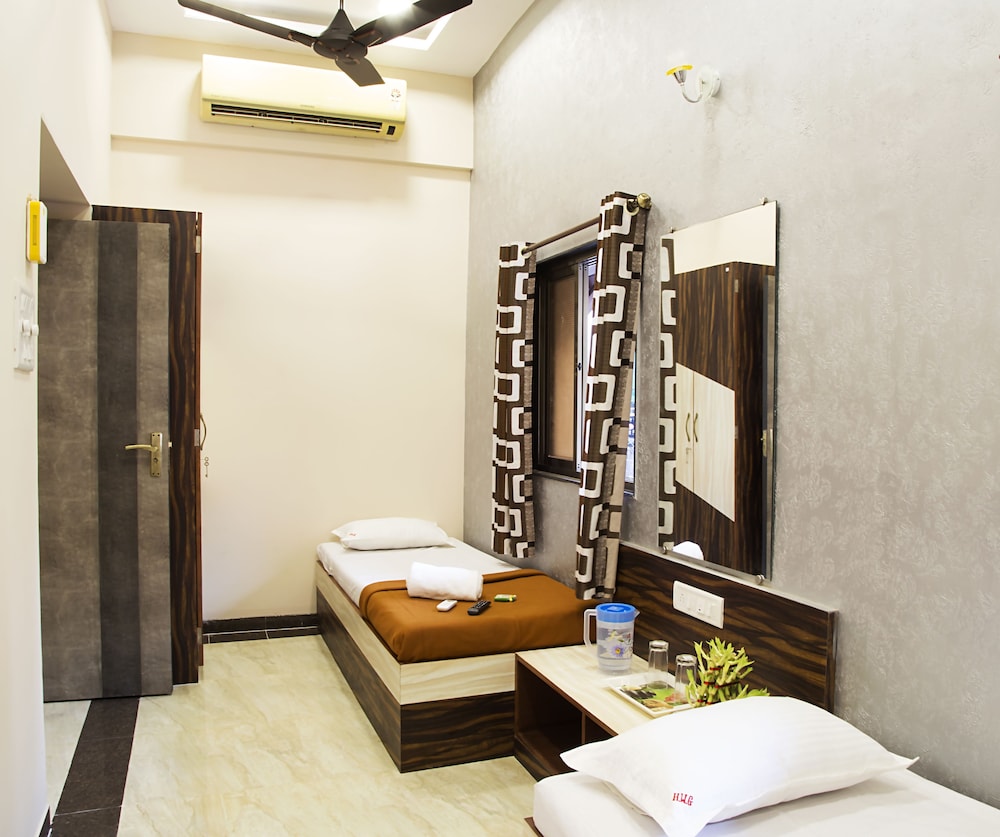 Deluxe Room, Private Bathroom