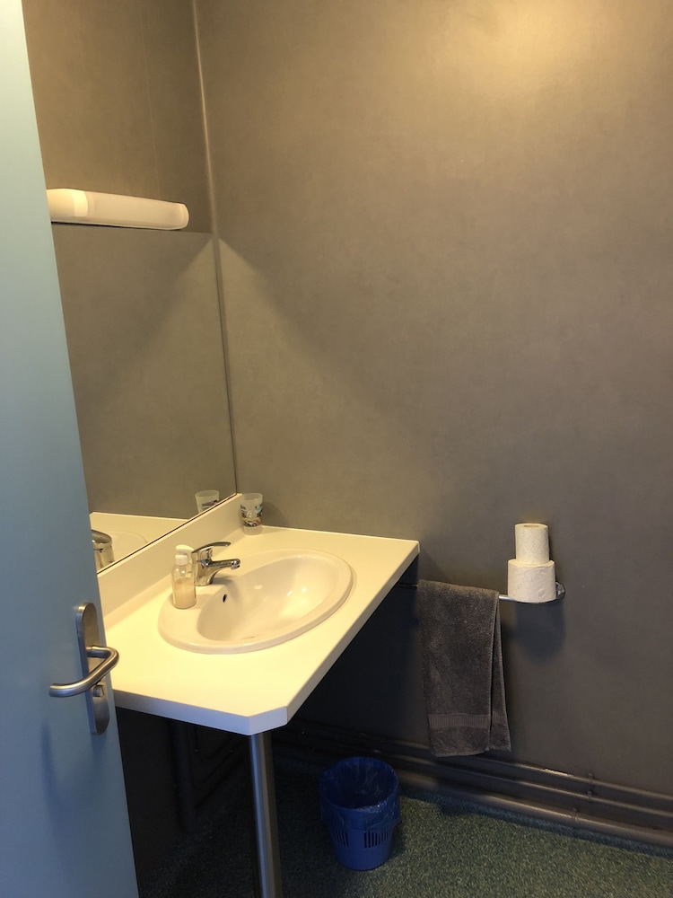 Double Room (1) photo 3