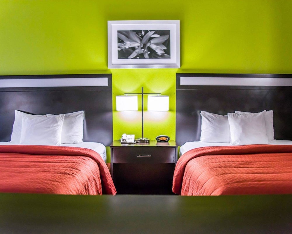 Standard Room, 2 Queen Beds, Non Smoking