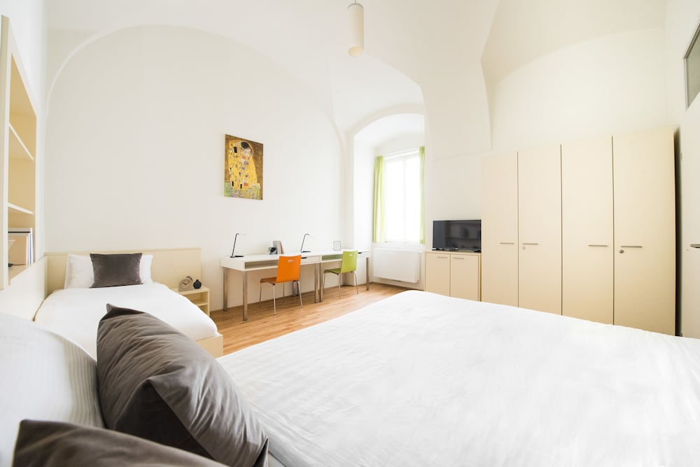 Apartment, 2 Bedrooms (Double/Triple)