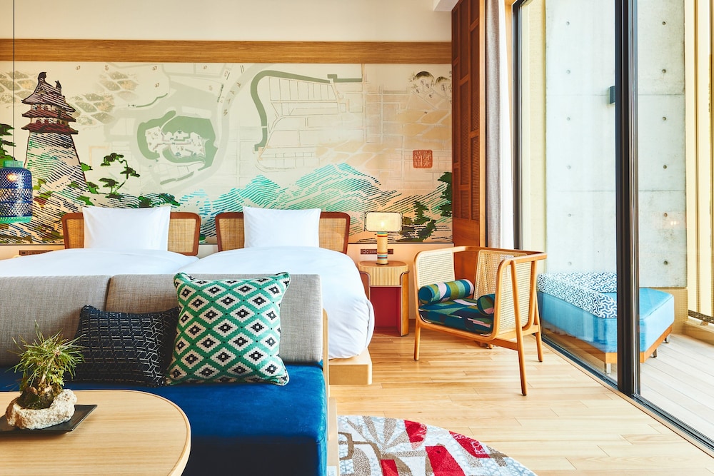 Suite, 2 Twin Beds, River View - Photo 3