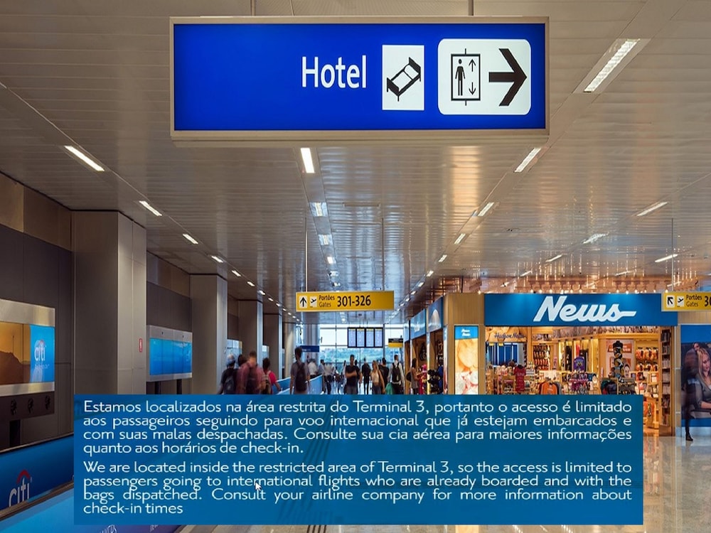 Superior Twin, 12 to 24 hours stay (international departure, passengers only) photo 2
