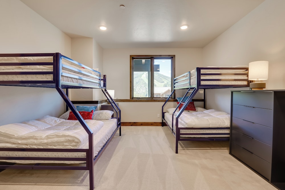 Apartment (4 Bedrooms) photo 1