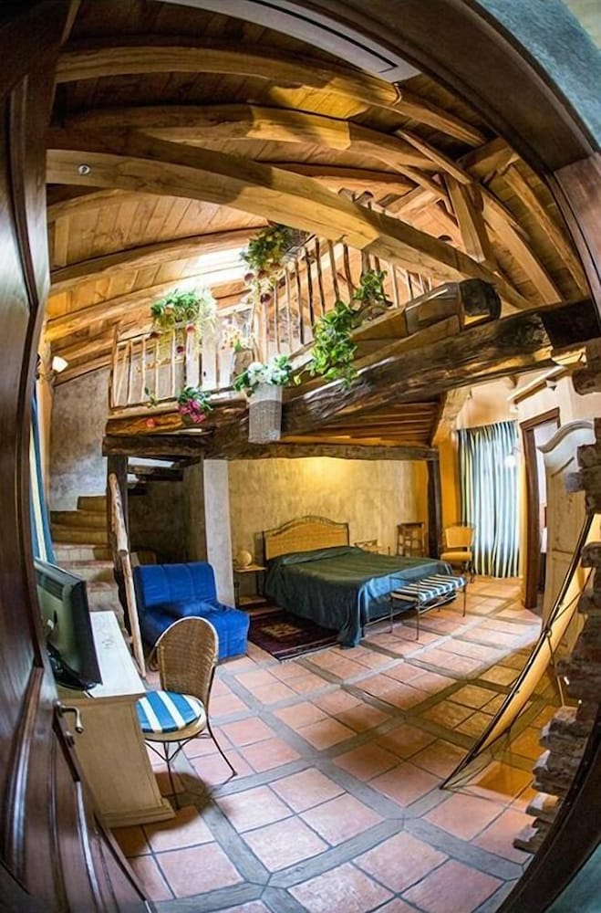 Family Suite, 1 Bedroom, Ensuite photo 1
