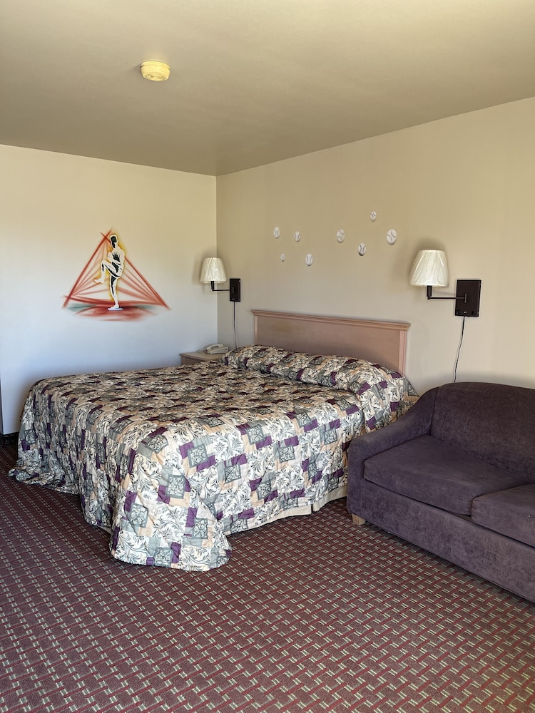 Economy Single Room