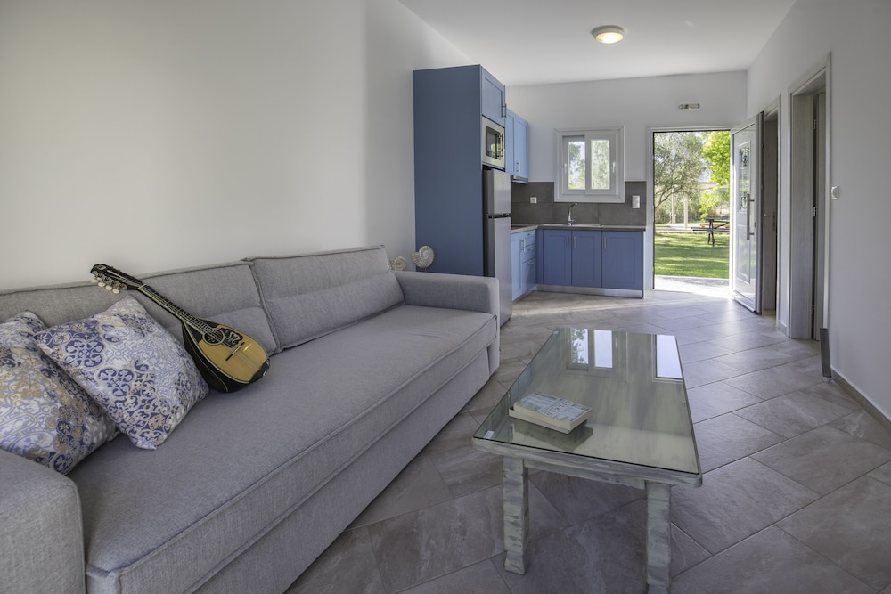Ianos Garden Suite photo 1