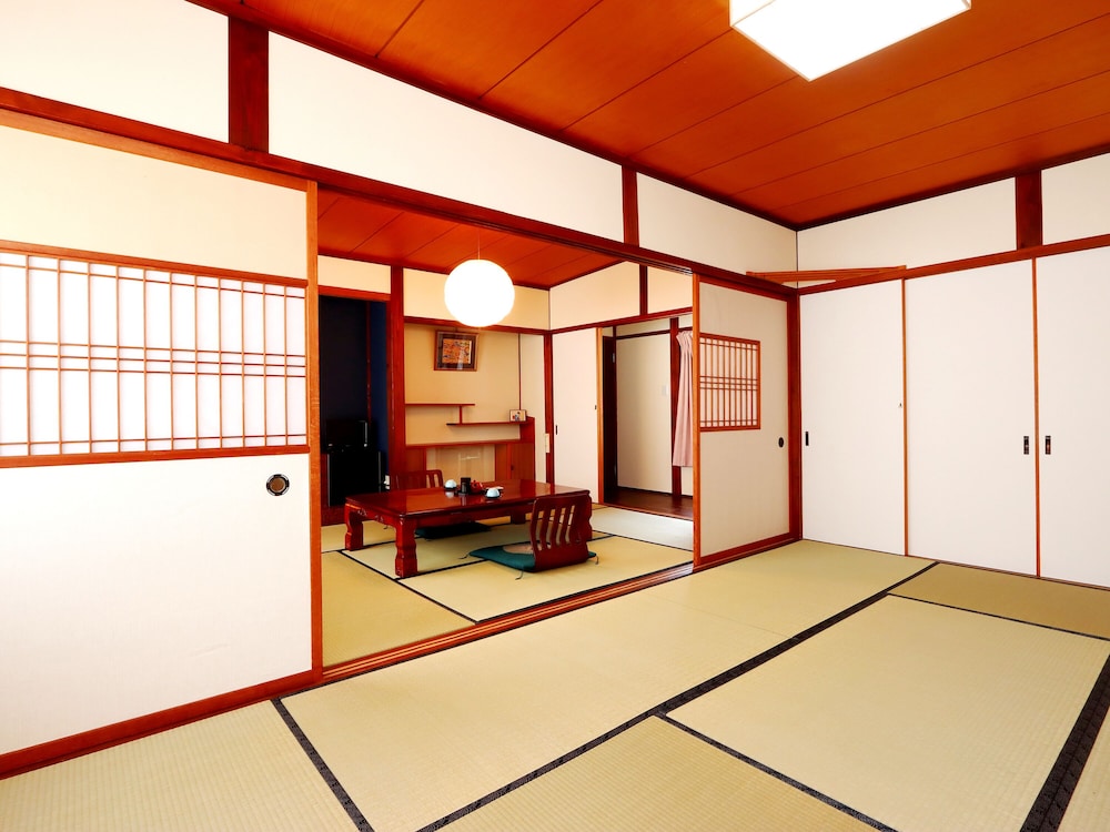 Basic Room - Photo 2
