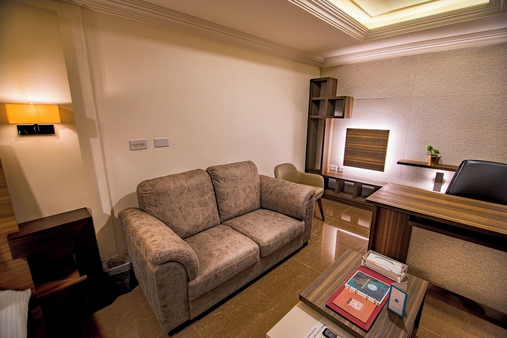 Business Room photo 2