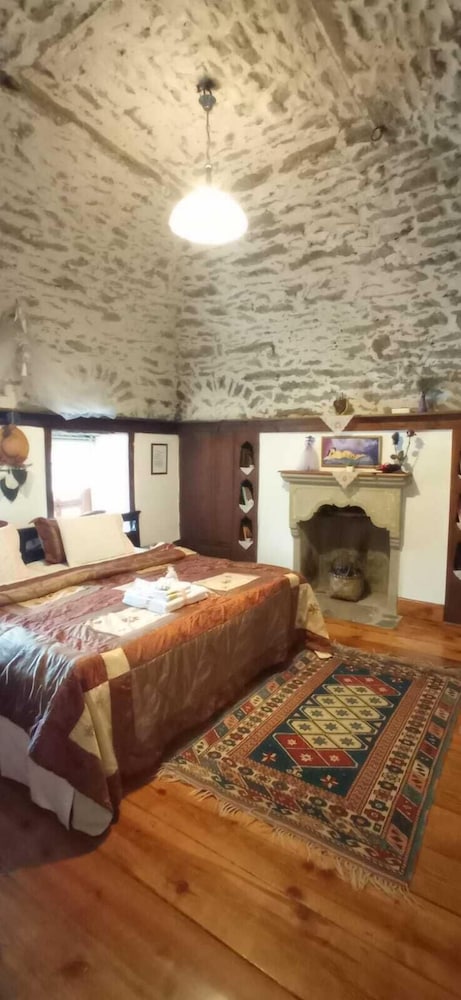 Design Triple Room, 1 Bedroom