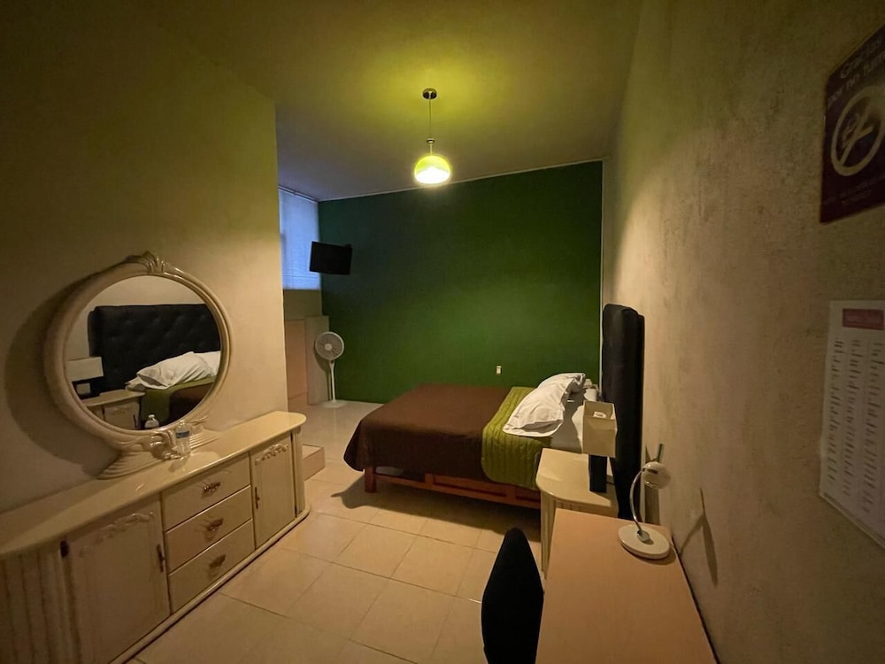 Standard Room photo 2