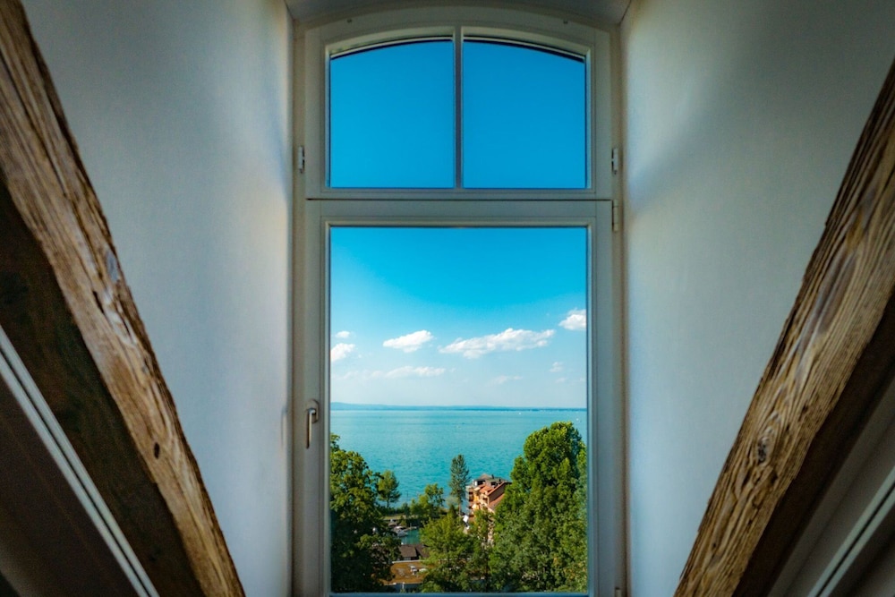 Single Room, Lake View photo 3