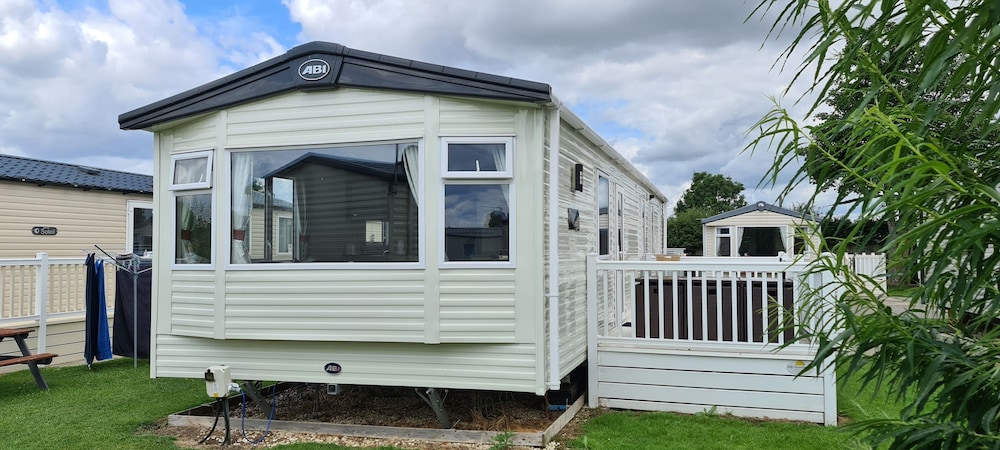 Mobile Home, 3 Bedrooms (Willow Grove Platinum) photo 1