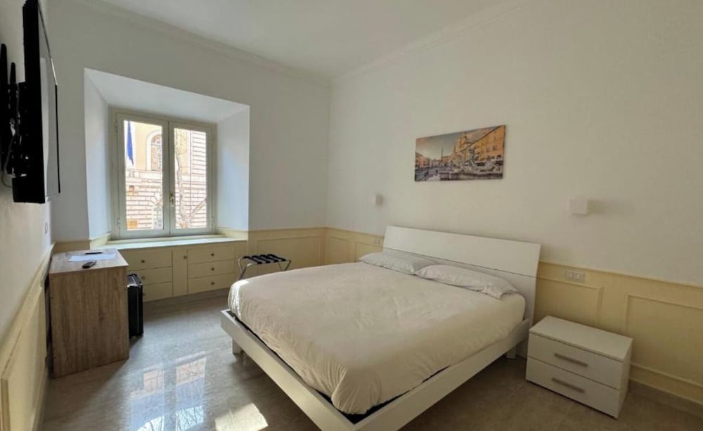 Deluxe Double Room, City View