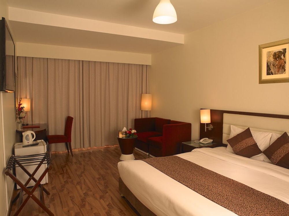 Deluxe Double Room photo 2