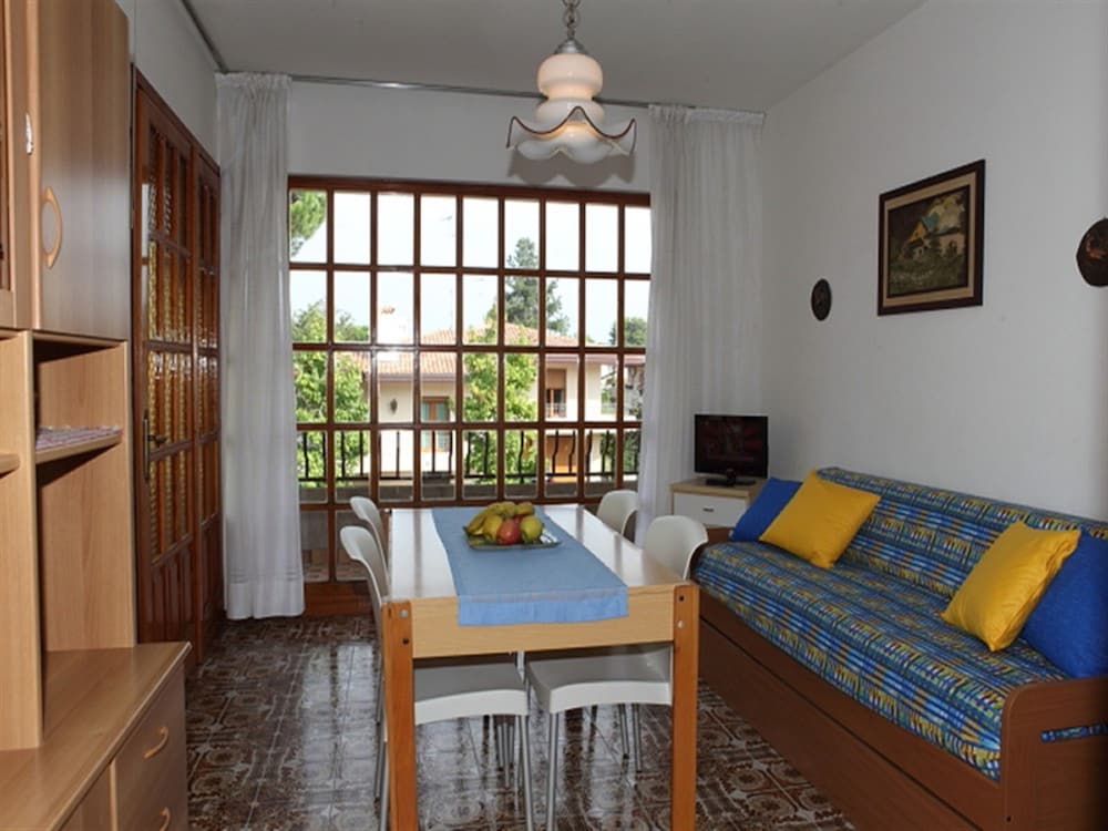 Apartment, 2 Bedrooms (B40025)