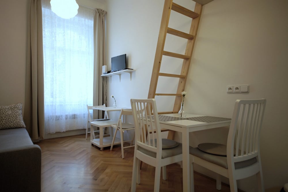 Junior Apartment (#42)