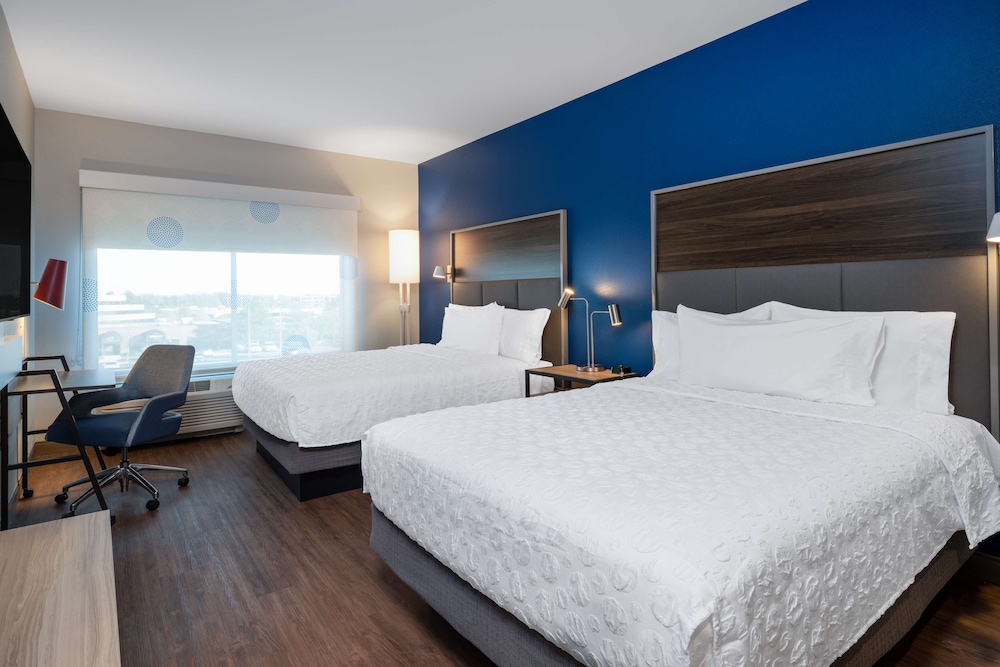 Basic Double Room, 2 Queen Beds photo 1