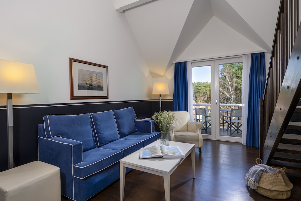 Junior Suite, Balcony photo 1