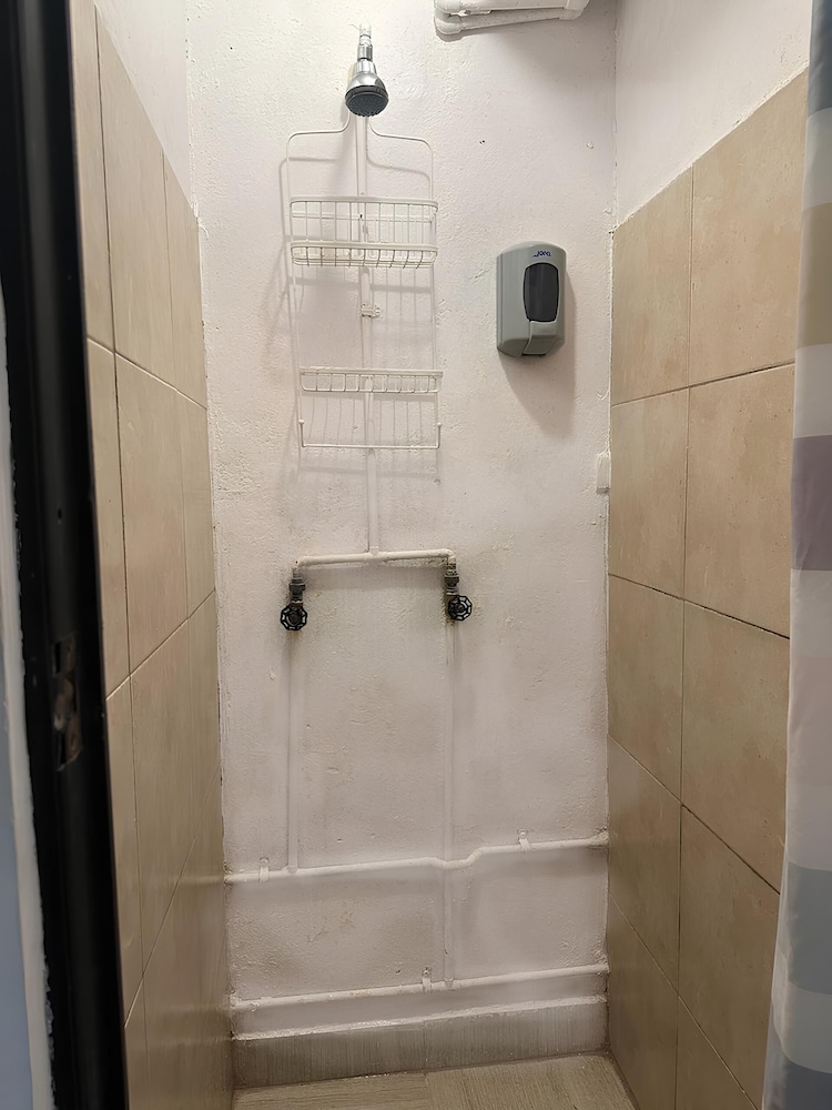 Basic Room - Photo 5