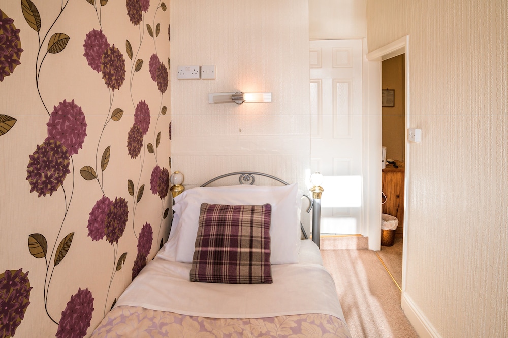 Single Room, 1 Twin Bed, Ensuite photo 1