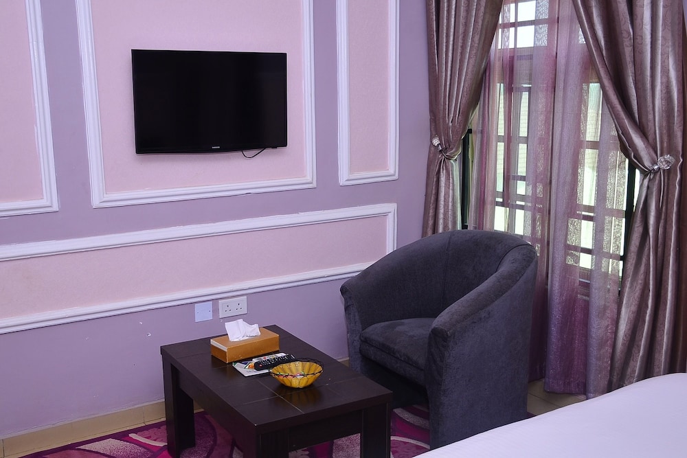 Business Studio Suite