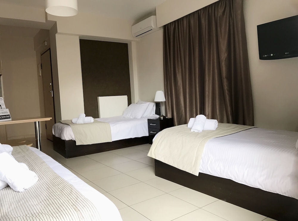 Deluxe Quadruple Room (for 4) photo 1