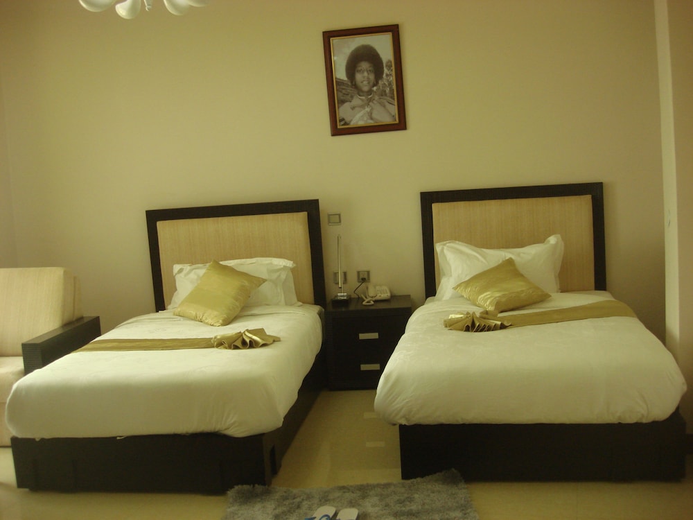 Deluxe Double or Twin Room photo 2