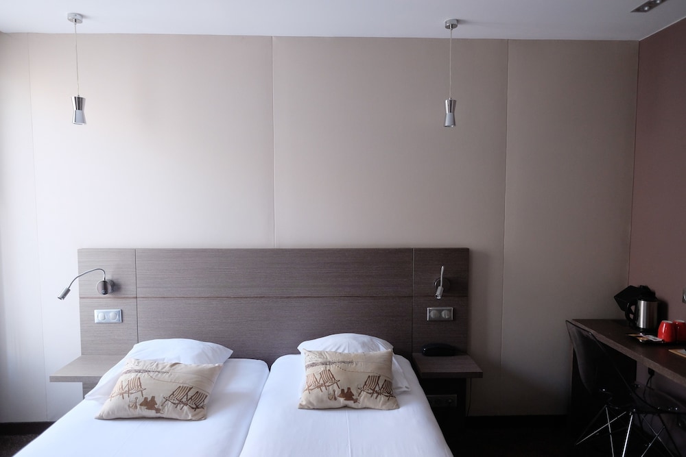Classic Room Twin Bedroom photo 3