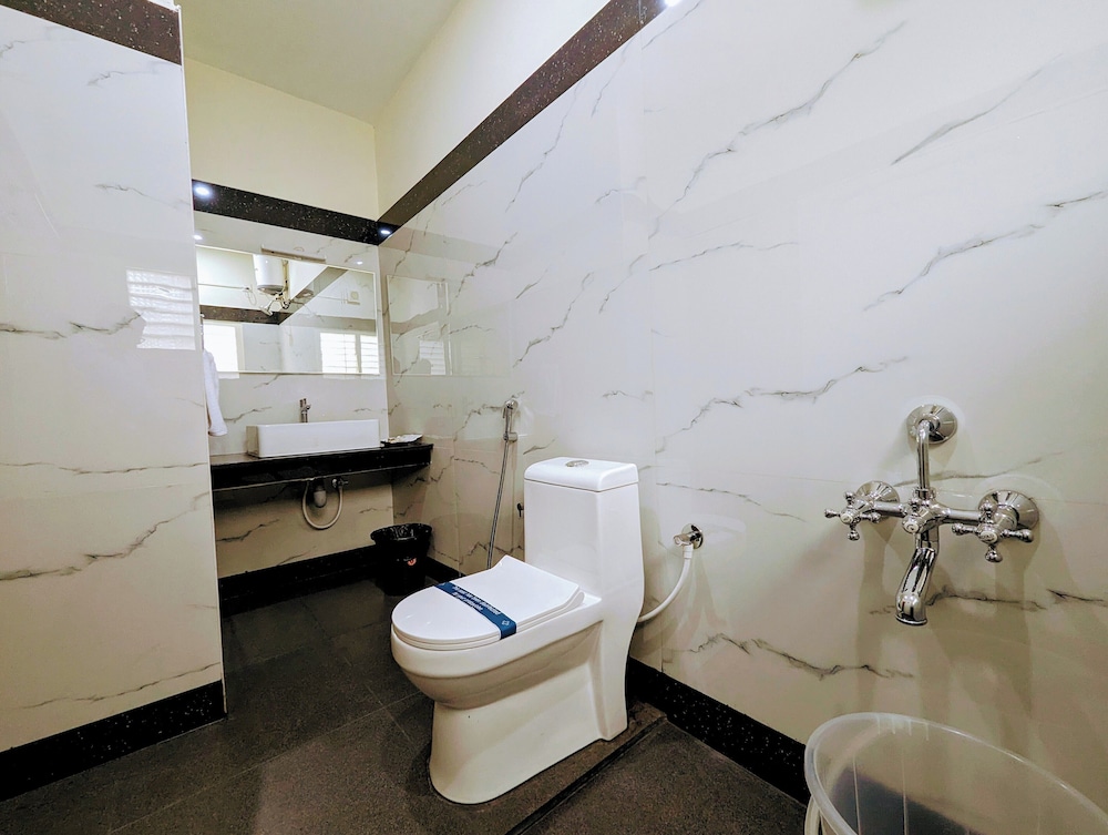 Deluxe Double Room - Photo 5