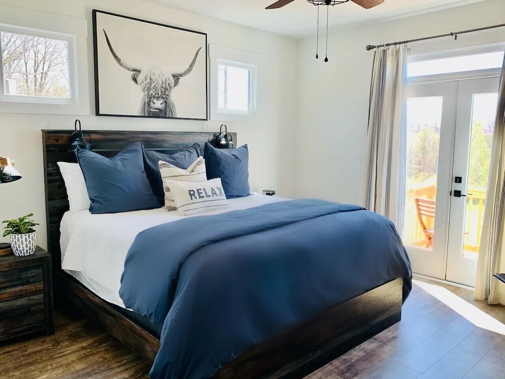 Deluxe Room, Balcony