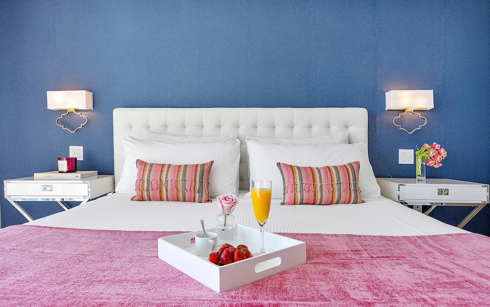 Design Apartment, 2 Bedrooms, Balcony, Ocean View