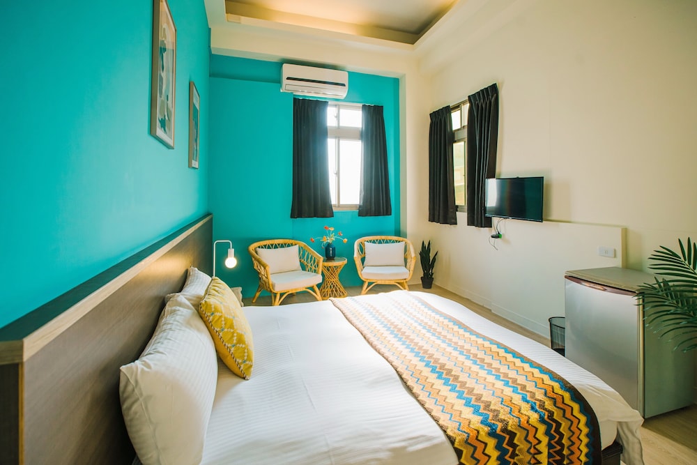 Deluxe Double Room - Photo 10