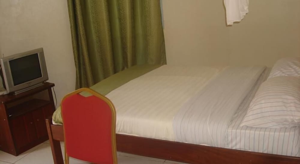 Standard Double Room photo 3
