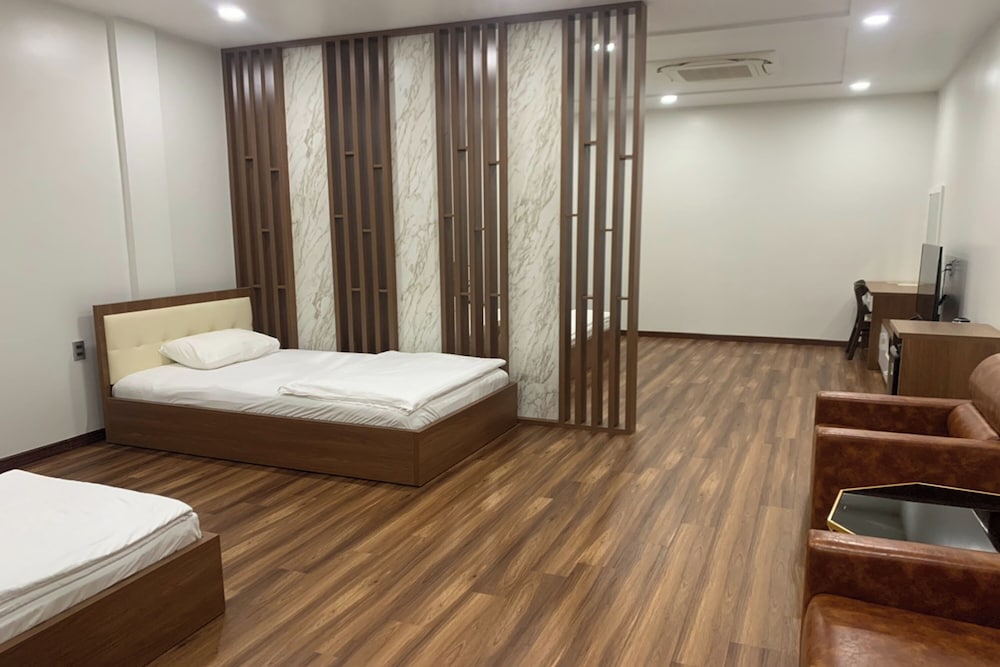Deluxe Quadruple Room - Photo 1