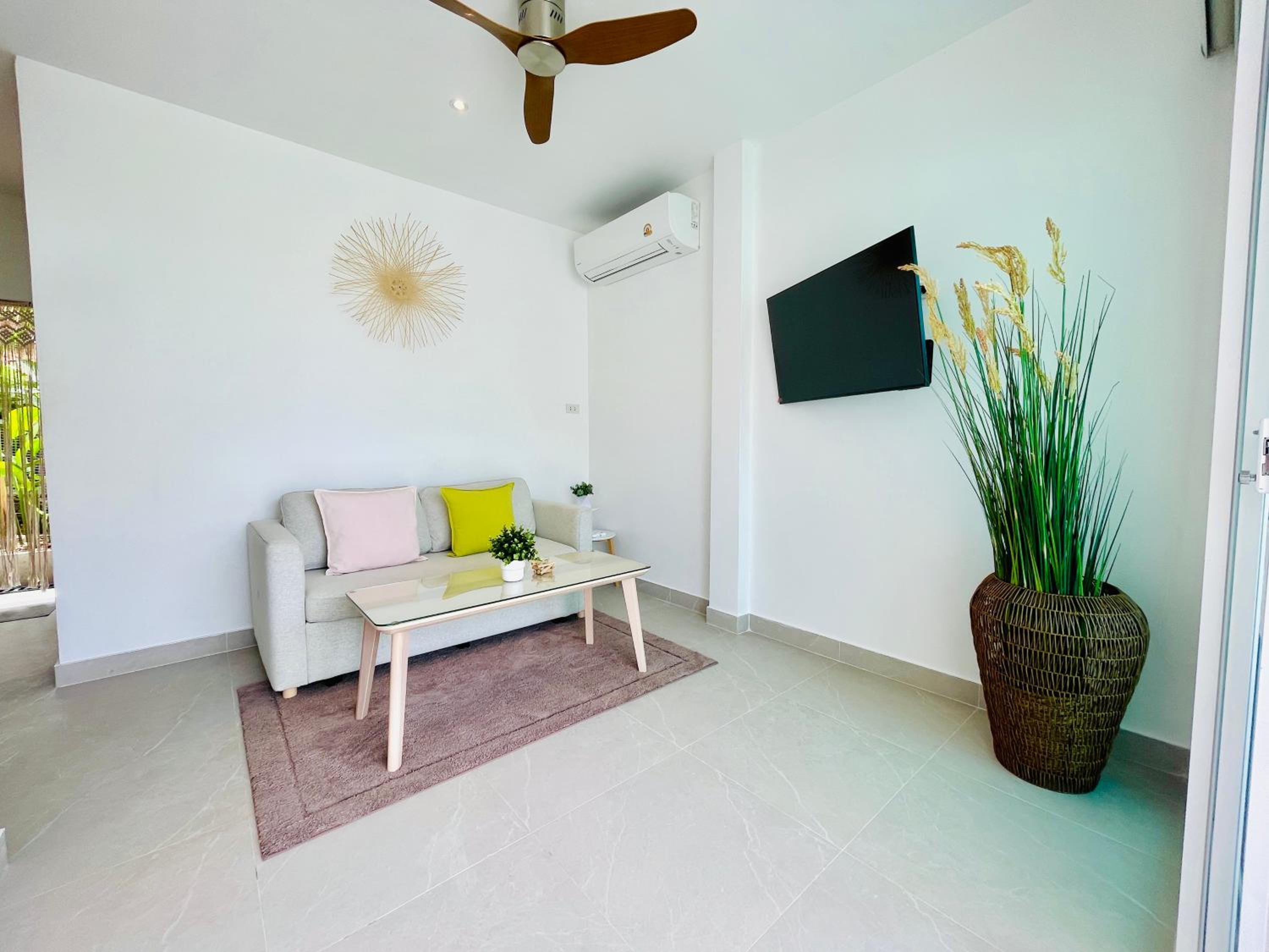 One-Bedroom Villa