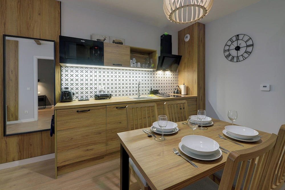 Apartment - Photo 10