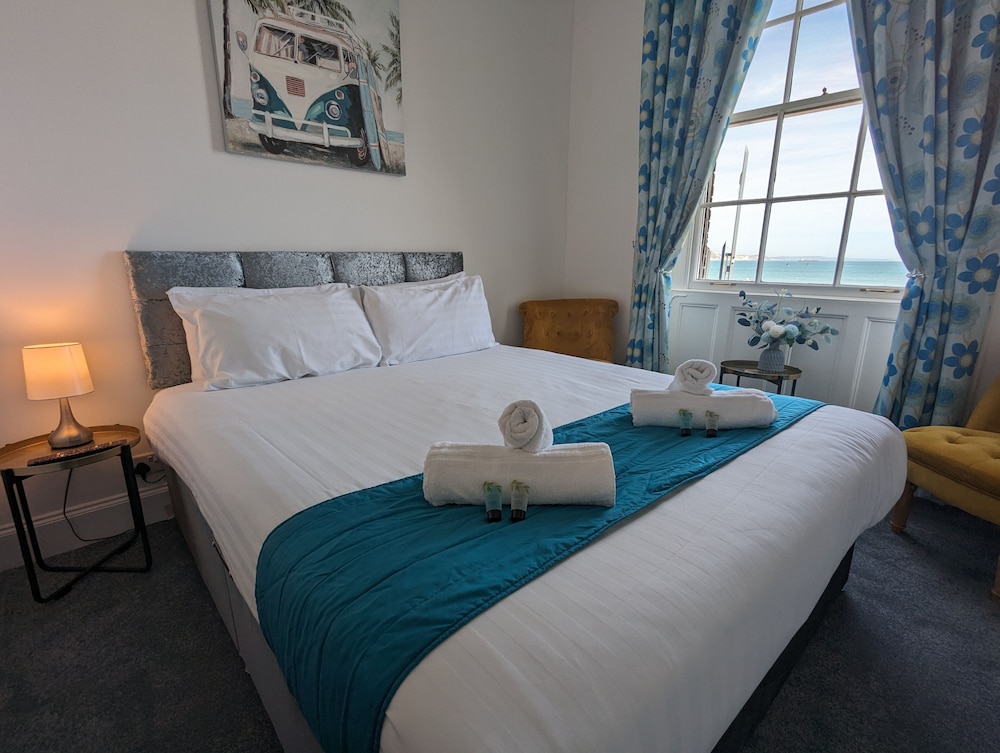 Double Room, Beach View, Beachfront photo 3