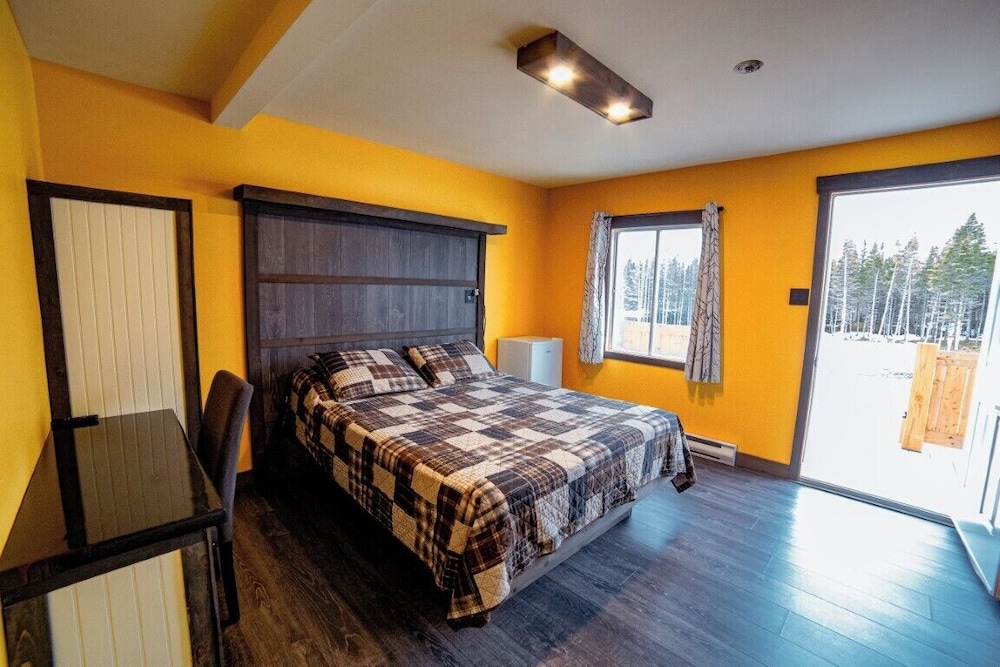 Basic Room, 1 Double Bed photo 2