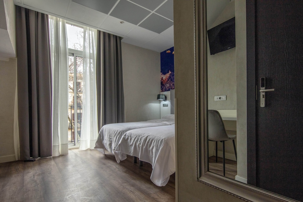 Single Room, Terrace, City View