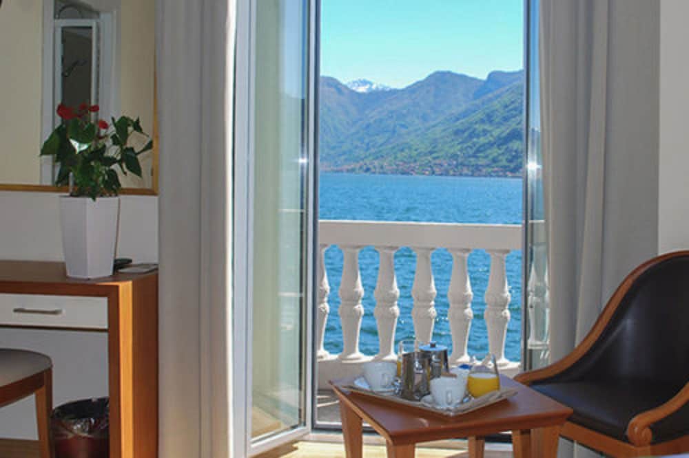 Deluxe Room, Balcony, Lakeside