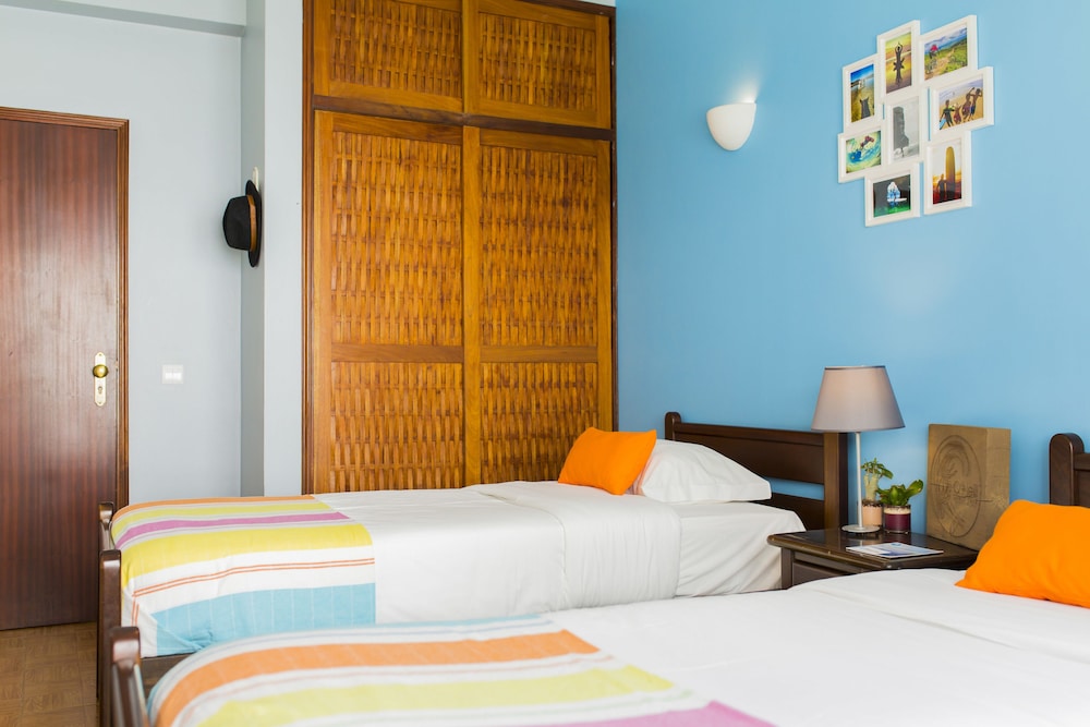 Economy Twin Room (207)