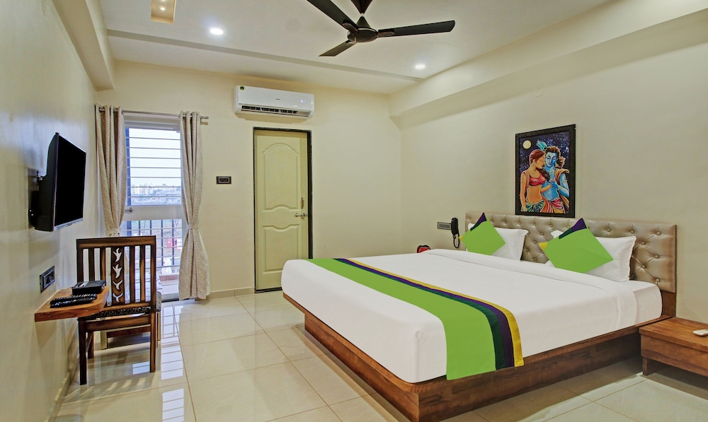 Standard Room - Photo 1