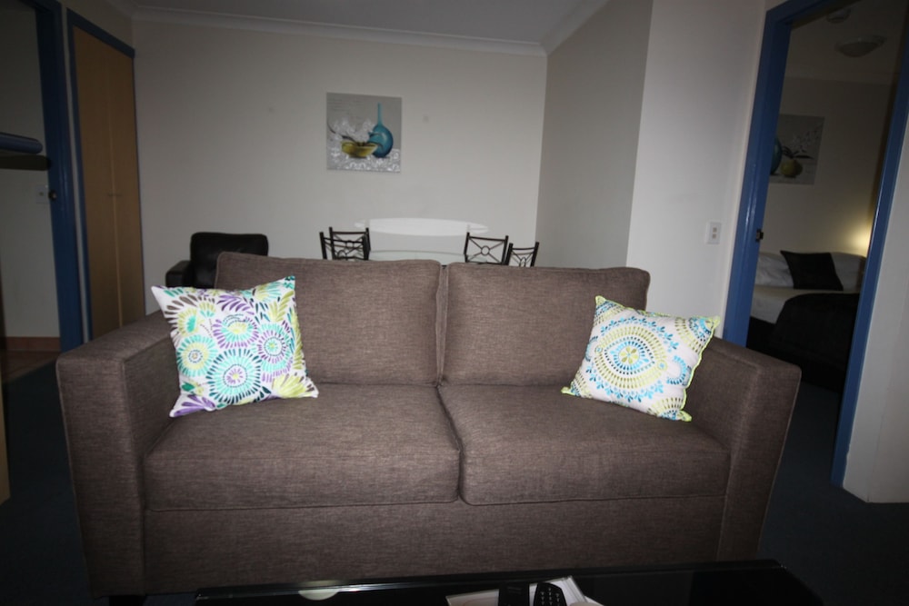 Apartment, 1 Bedroom - Photo 18